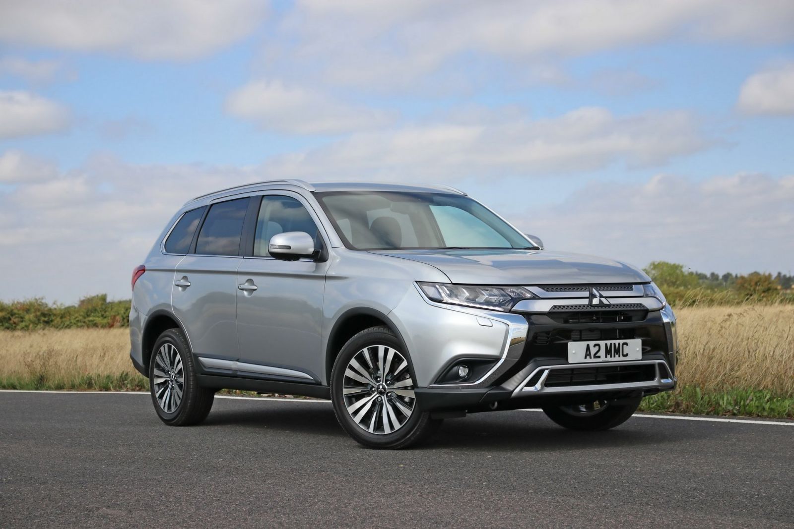 Mitsubishi outlander on sale phev facelift